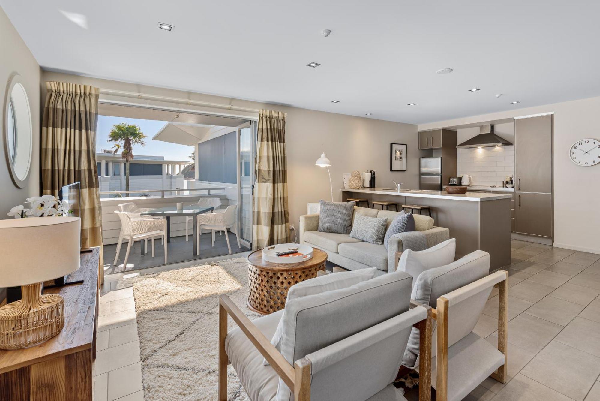 Paihia 2 Bedroom Apartment With Pool 외부 사진